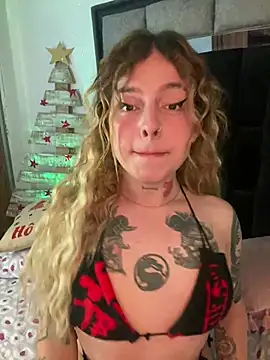 Bonnie vega online show from December 19, 2024, 8:02 pm