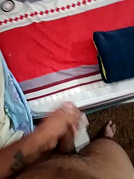 yoryisexi online show from February 2, 2026, 3:44 pm