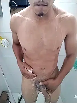 Piroca doce18 online show from December 10, 2024, 1:44 pm