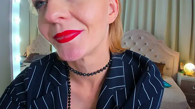 SquirtyAlisa online show from February 11, 2025, 5:18 pm