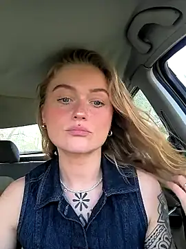 Goldloeckchen159 online show from March 22, 2025, 1:41 pm