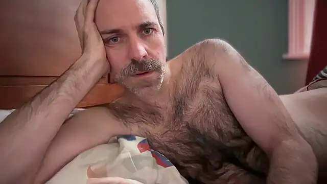 Snapshot of Brianjonest chatting on February 11, 2026, 4:01 pm Brianjonest online show from February 11, 2026, 4:01 pm