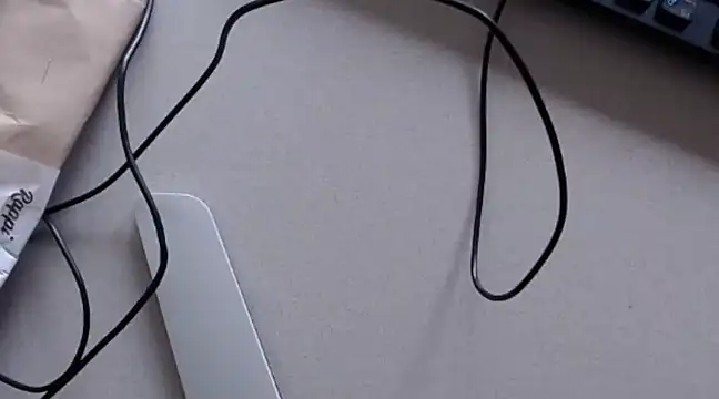 Snapshot of RousellVaads chatting on March 3, 2025, 4:24 pm RousellVaads online show from March 3, 2025, 4:24 pm