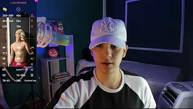 Brat  online show from December 13, 2024, 2:27 pm