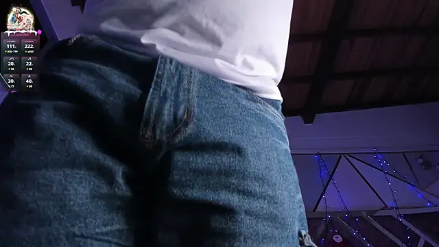 Brat  online show from December 23, 2024, 3:23 pm