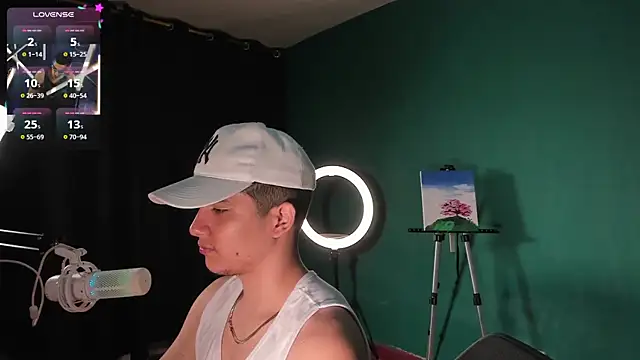 Brat  online show from January 17, 2025, 4:04 pm