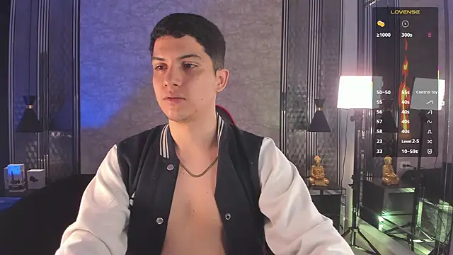 Brat  online show from November 9, 2025, 8:29 pm