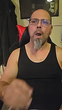 KrazyLegz online show from January 18, 2026, 2:26 am