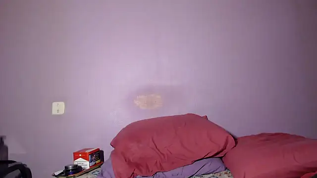 hairy orbite online show from December 13, 2025, 8:58 pm