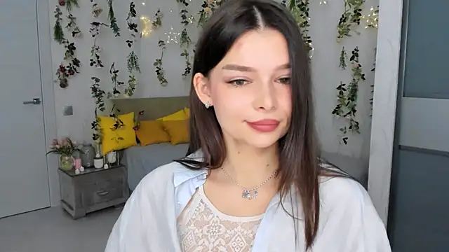 ContinentOfTranquility online show from November 5, 2025, 1:16 am