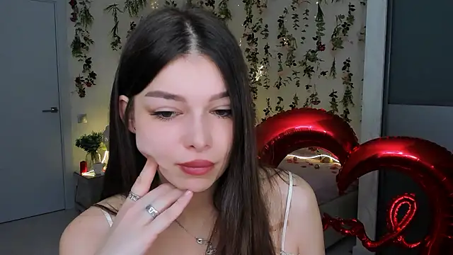 ContinentOfTranquility online show from February 15, 2026, 4:09 am