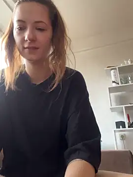 Lori Foxy online show from December 27, 2024, 11:17 am