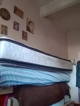 Snapshot of gala2 chatting on February 21, 2025, 7:54 pm gala2 online show from February 21, 2025, 7:54 pm