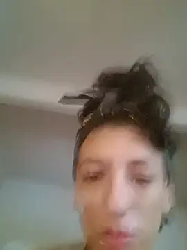 Snapshot of gala2 chatting on February 24, 2025, 9:31 pm gala2 online show from February 24, 2025, 9:31 pm