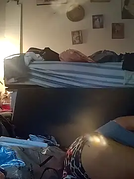 Snapshot of gala2 chatting on March 5, 2025, 1:39 pm gala2 online show from March 5, 2025, 1:39 pm