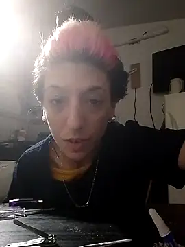 Snapshot of gala2 chatting on September 18, 2025, 1:57 pm gala2 online show from September 18, 2025, 1:57 pm