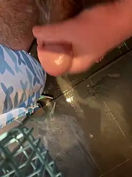 LivingLegend1978 online show from December 22, 2024, 9:33 am