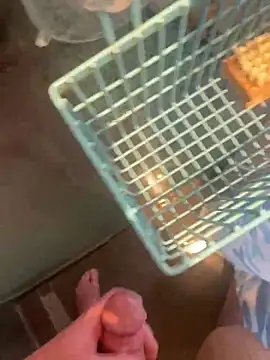 LivingLegend1978 online show from February 2, 2025, 8:24 am