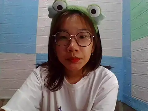 Snapshot of Nanoko chatting on March 4, 2026, 4:02 pm Nanoko online show from March 4, 2026, 4:02 pm