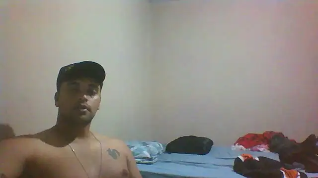 Xcumshot33 online show from December 3, 2025, 3:25 am