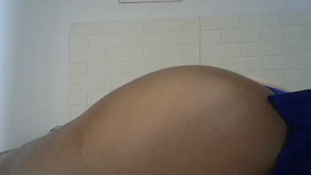 Snapshot of Giovannavalentina chatting on February 20, 2025, 7:19 pm Giovannavalentina online show from February 20, 2025, 7:19 pm