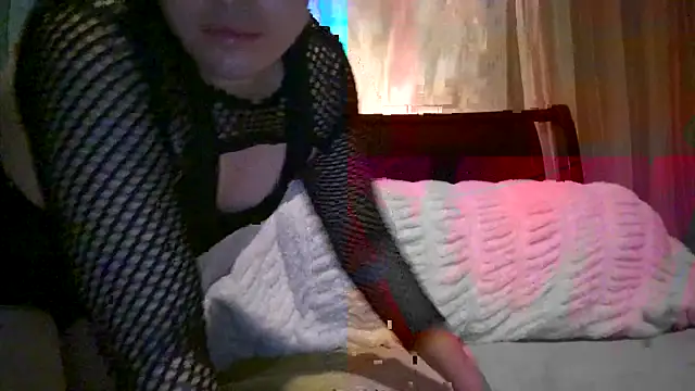 CloudyBoy Toy online show from November 4, 2025, 7:40 am