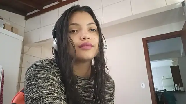 Snapshot of bombomepimenta chatting on November 14, 2025, 4:06 pm bombomepimenta online show from November 14, 2025, 4:06 pm