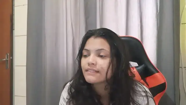 Snapshot of bombomepimenta chatting on November 25, 2025, 11:32 am bombomepimenta online show from November 25, 2025, 11:32 am