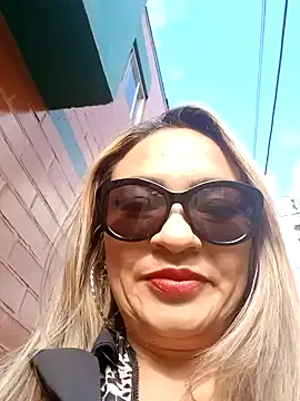 Afroditecash online show from December 10, 2024, 8:49 pm