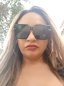 Afroditecash online show from December 18, 2024, 8:36 pm