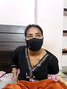 wildbabes online show from January 14, 2026, 9:42 pm