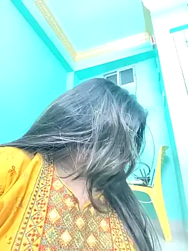 Monalisa Singh online show from December 8, 2024, 4:50 pm