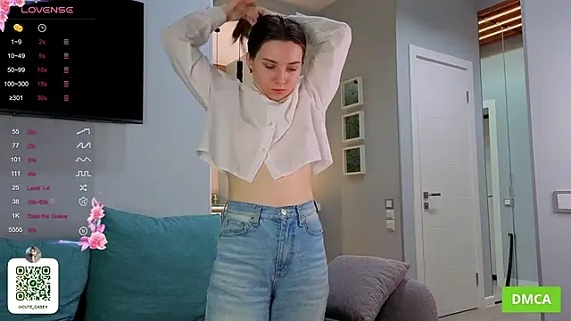 DonnaBurkee online show from October 16, 2025, 4:57 am