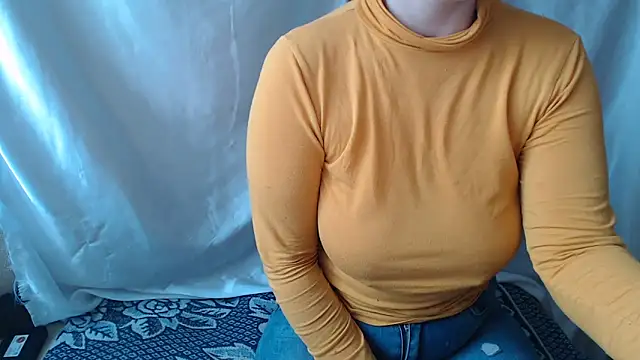 Burberrry  online show from May 21, 2026, 5:36 am