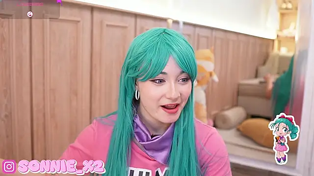 Snapshot of Sonnie_ chatting on December 18, 2024, 2:49 pm Sonnie online show from December 18, 2024, 2:49 pm