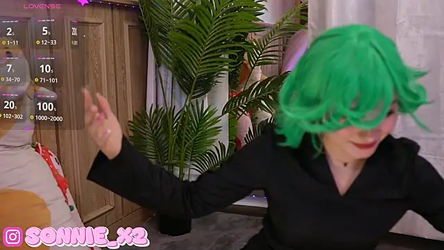 Snapshot of Sonnie_ chatting on February 19, 2025, 11:38 am Sonnie online show from February 19, 2025, 11:38 am