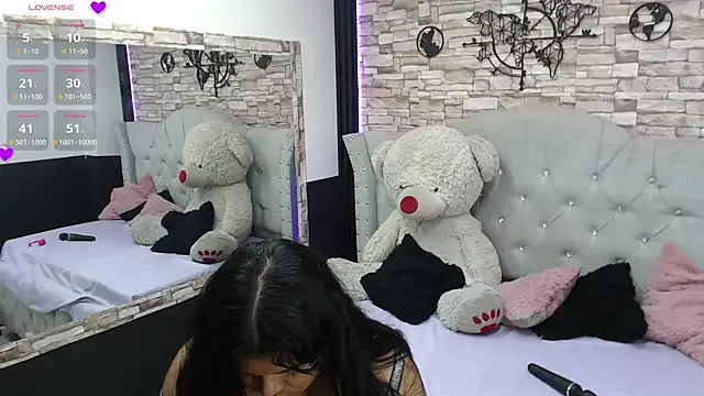 Snapshot of sia_cavad chatting on February 14, 2025, 6:56 am sia cavad online show from February 14, 2025, 6:56 am