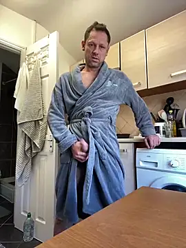 Yourhotboy 42 online show from March 9, 2025, 3:05 pm