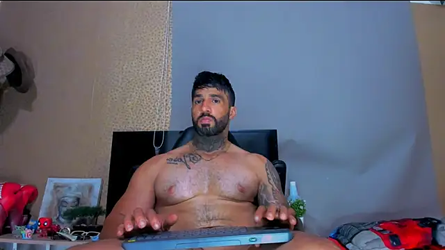 Snapshot of naugthy_dominant chatting on January 25, 2025, 5:51 pm naugthy dominant online show from January 25, 2025, 5:51 pm