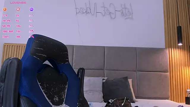 Snapshot of naugthy_dominant chatting on February 6, 2025, 4:21 am naugthy dominant online show from February 6, 2025, 4:21 am