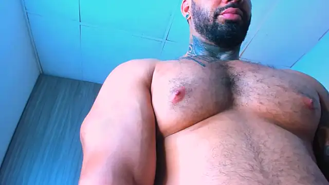 Snapshot of naugthy_dominant chatting on October 15, 2025, 1:39 am naugthy dominant online show from October 15, 2025, 1:39 am