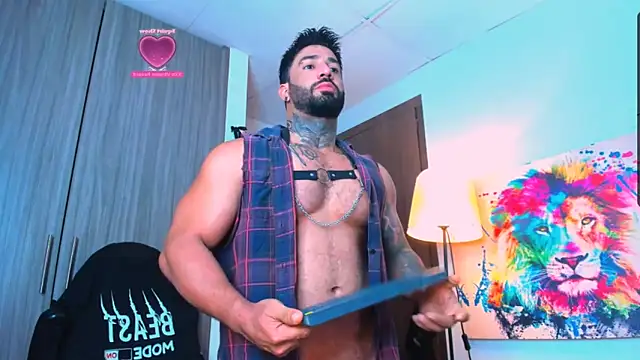 Snapshot of naugthy_dominant chatting on October 16, 2025, 12:17 pm naugthy dominant online show from October 16, 2025, 12:17 pm