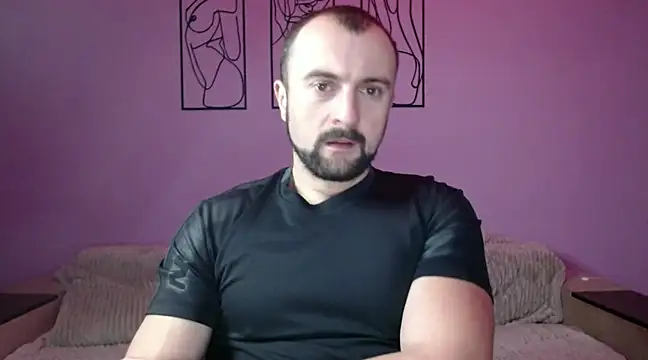 brindlefly6969 online show from December 9, 2024, 11:15 am