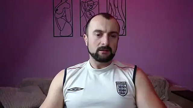 brindlefly6969 online show from December 11, 2024, 2:11 pm