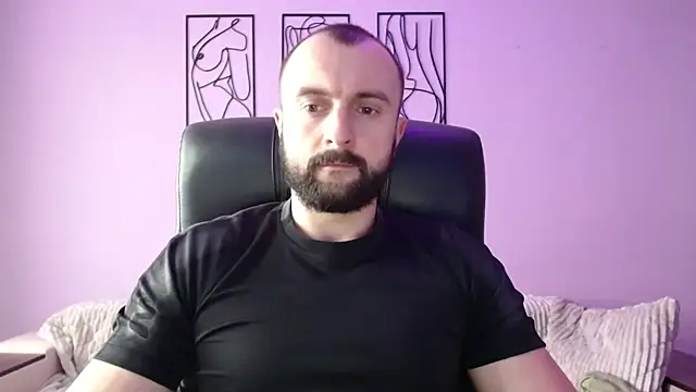 brindlefly6969 online show from February 4, 2025, 11:49 am