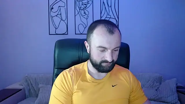 brindlefly6969 online show from March 12, 2026, 11:27 am