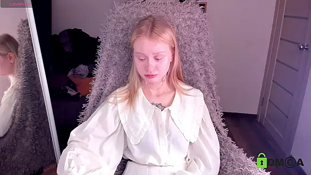 MalenaErnman online show from January 16, 2025, 10:32 am