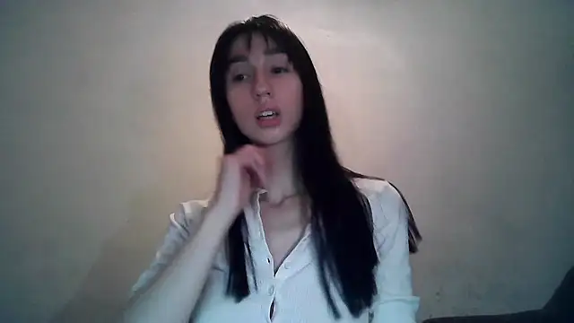 ElizaSwon online show from December 3, 2025, 5:22 pm