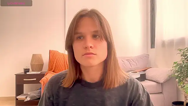 Your Hand In mine online show from November 16, 2025, 6:35 pm