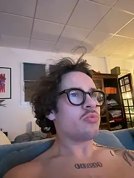 hardmecl online show from December 5, 2025, 8:38 pm